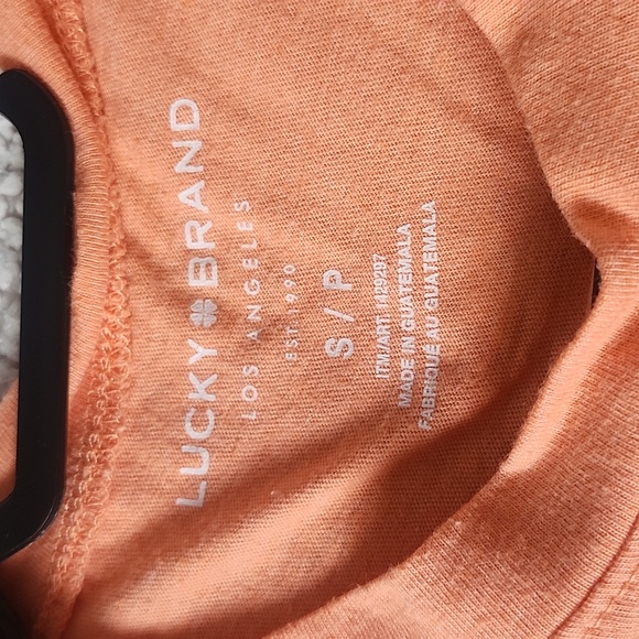 Lucky Brand women's graphic t-shirt - Picture 6 of 6